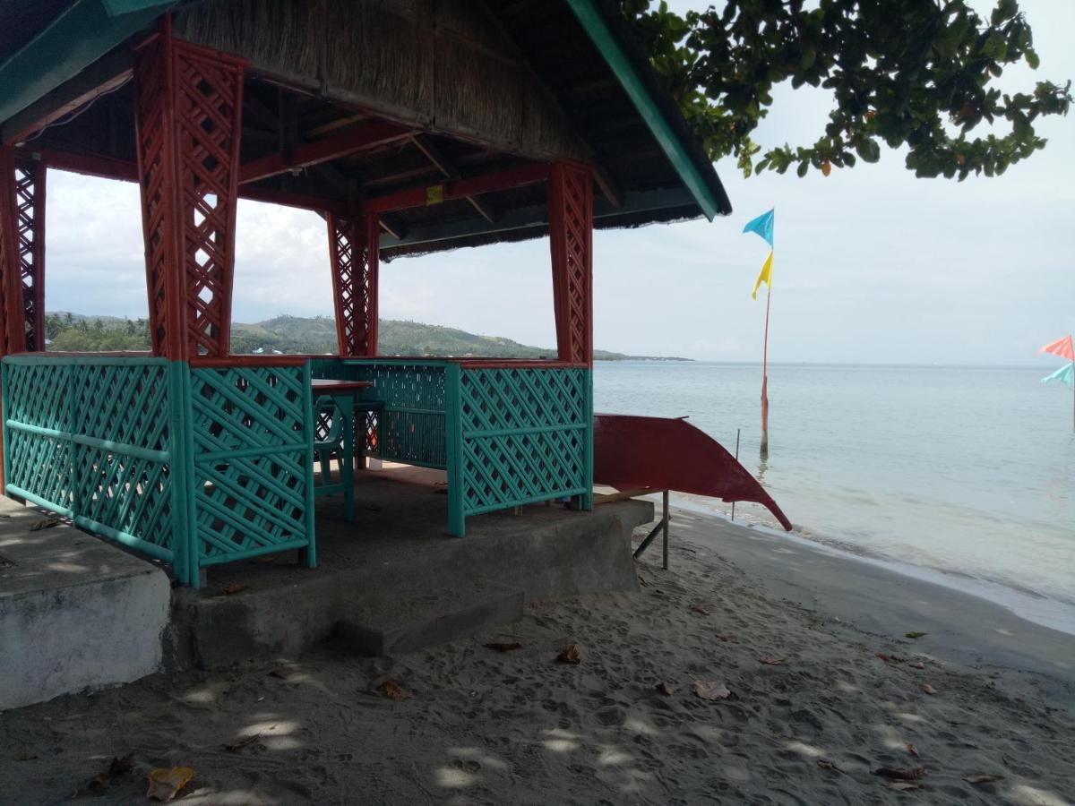 Smallfry'S Beach Resort Calatrava  Экстерьер фото
